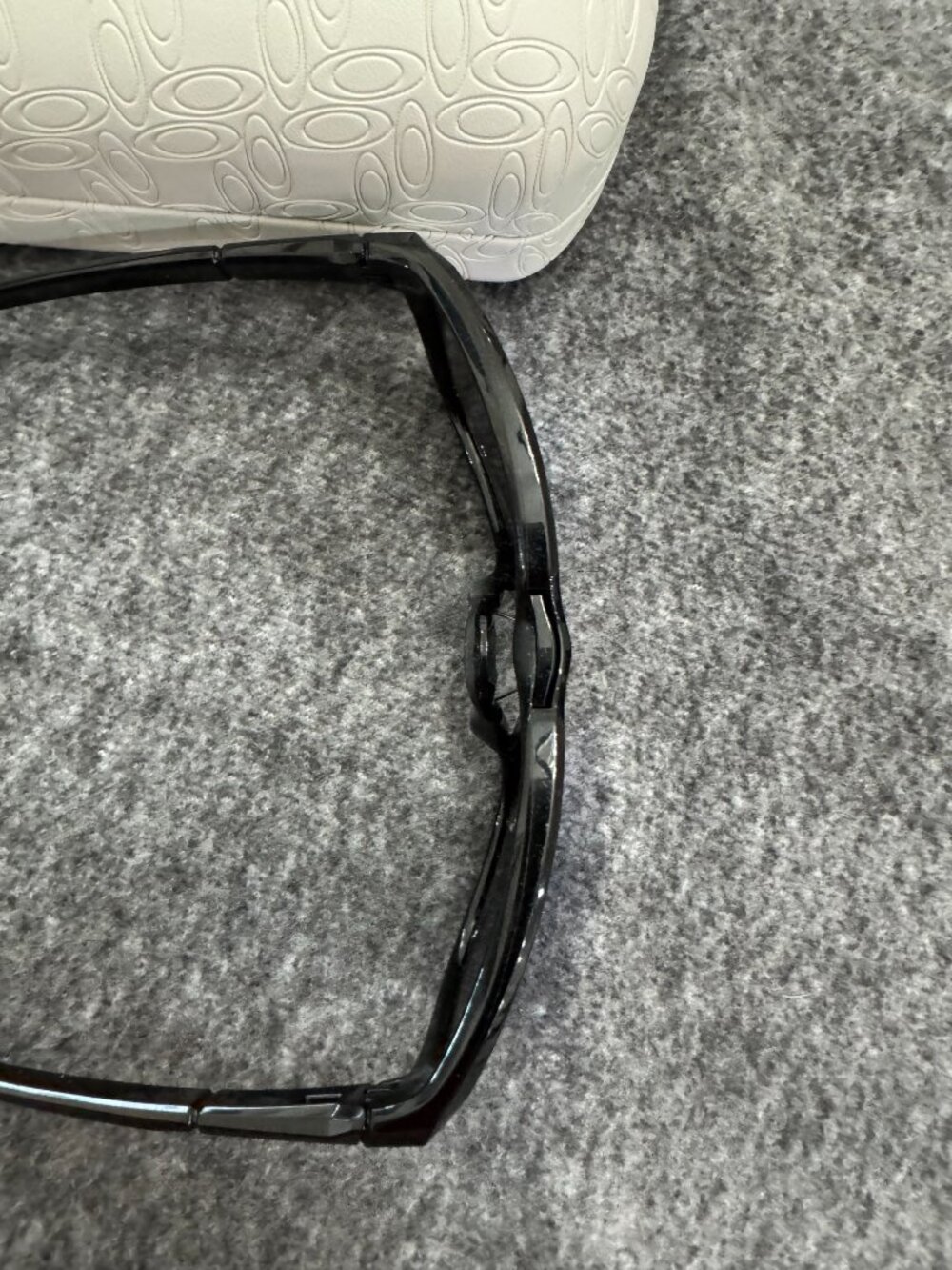 Oakley Anorak Sunglasses - Picture 5 of 6